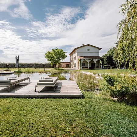 게스트하우스 Corte Lanfranconi Private Retreat & Biolake (adults Only) 4*