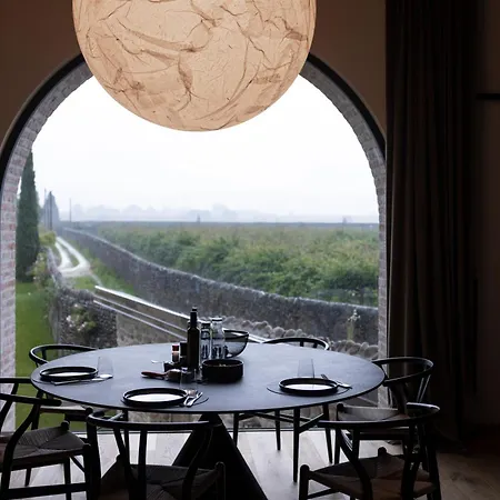 Corte Lanfranconi Private Retreat & Biolake (adults Only) 게스트하우스 4*