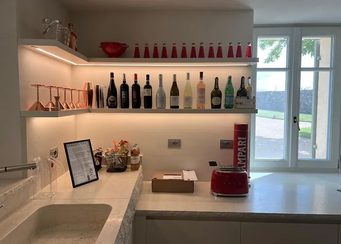 招待所 Corte Lanfranconi Relais Adults Only 佩斯坎蒂那