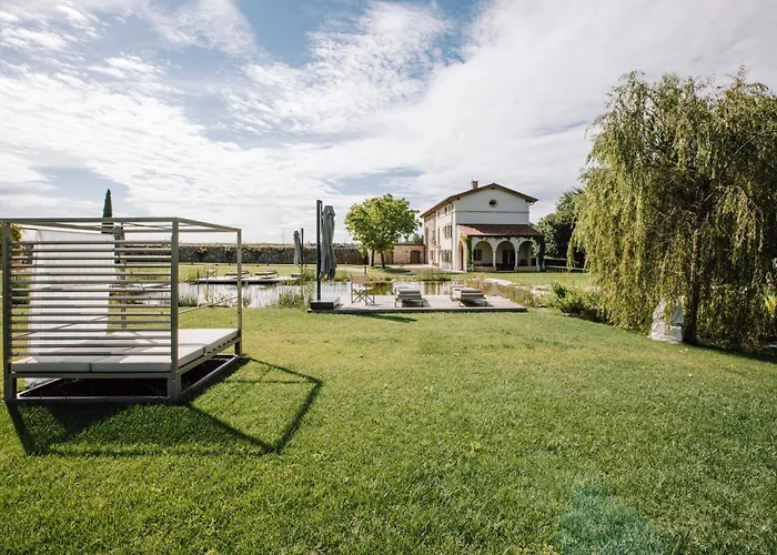 招待所 Corte Lanfranconi Relais Adults Only 4*